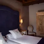 Casona De La Pinta Hotel