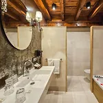Casona De La Pinta Hotel 4*