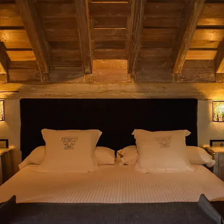 Casona De La Pinta 4*