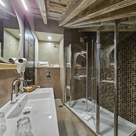 ホテル Casona De La Pinta 4*