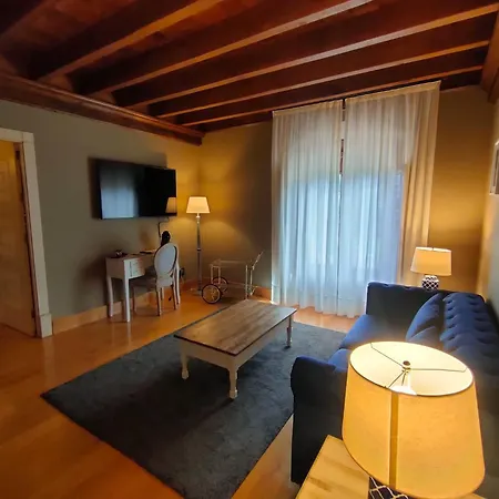 Casona De La Pinta 里约克维