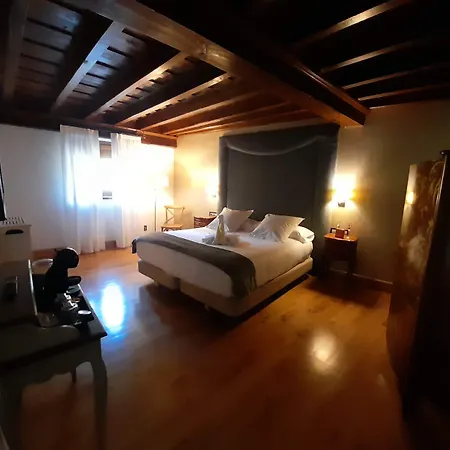 Casona De La Pinta 4* Ríocorvo