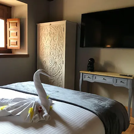 Casona De La Pinta Hotel 4*