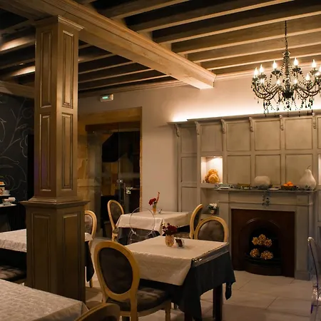 Casona De La Pinta Hotel Riocorvo