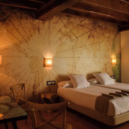 Casona De La Pinta