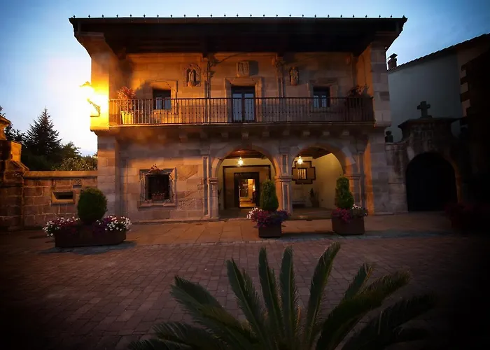 호텔 Casona De La Pinta 4*