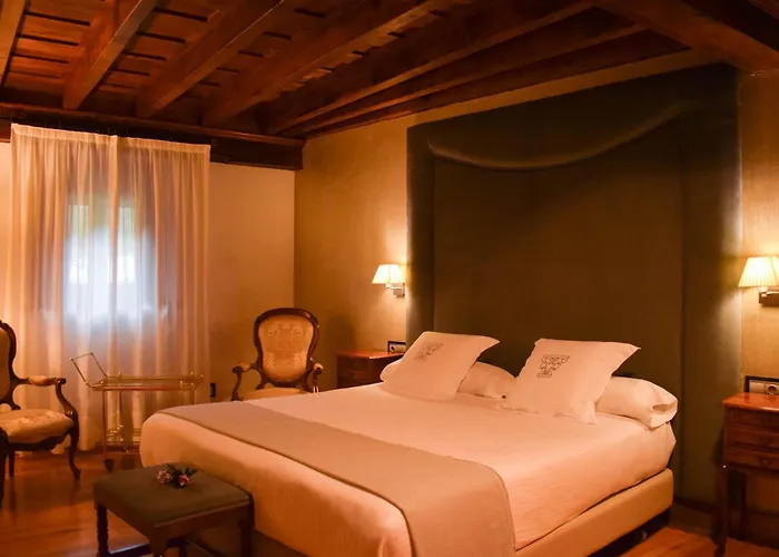 Casona De La Pinta 호텔